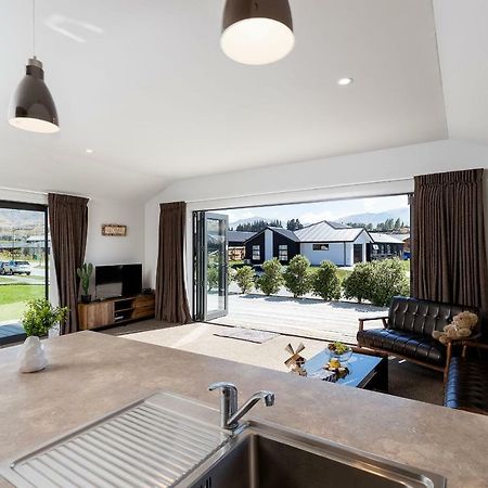 Queenstown Remarkable Alpine Mountain View House Экстерьер фото